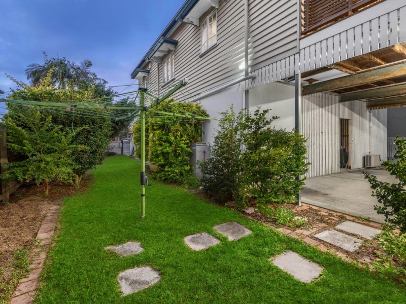 37 Oates Parade, Northgate QLD 4013