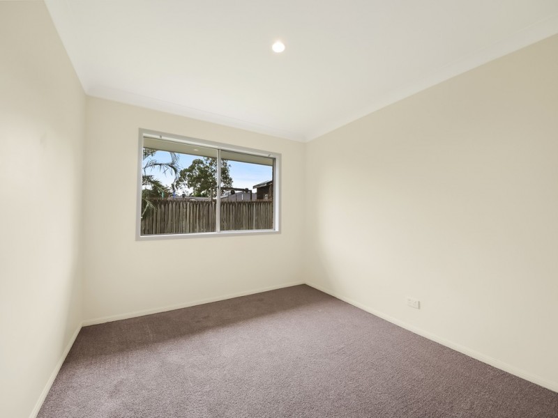 4 Margaret Close, Brighton QLD 4017
