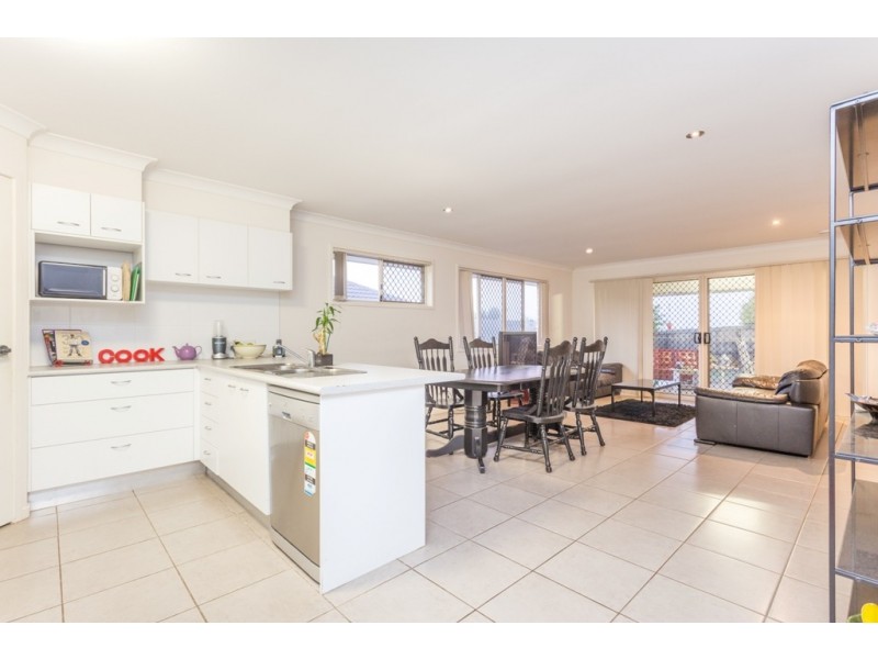 45 Menara Crescent, North Lakes QLD 4509