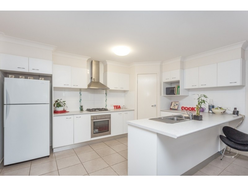 45 Menara Crescent, North Lakes QLD 4509