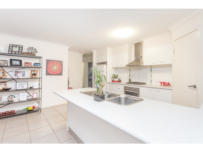 45 Menara Crescent, North Lakes QLD 4509