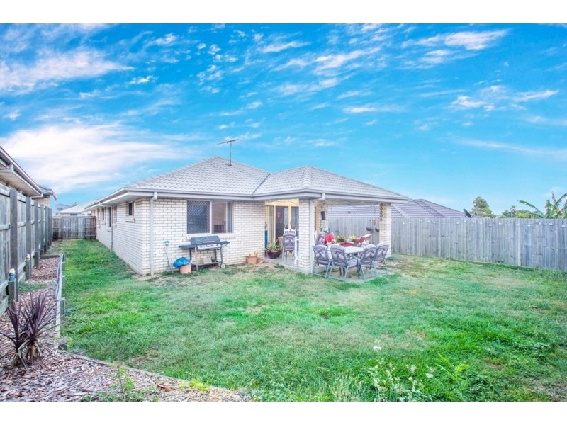 45 Menara Crescent, North Lakes QLD 4509