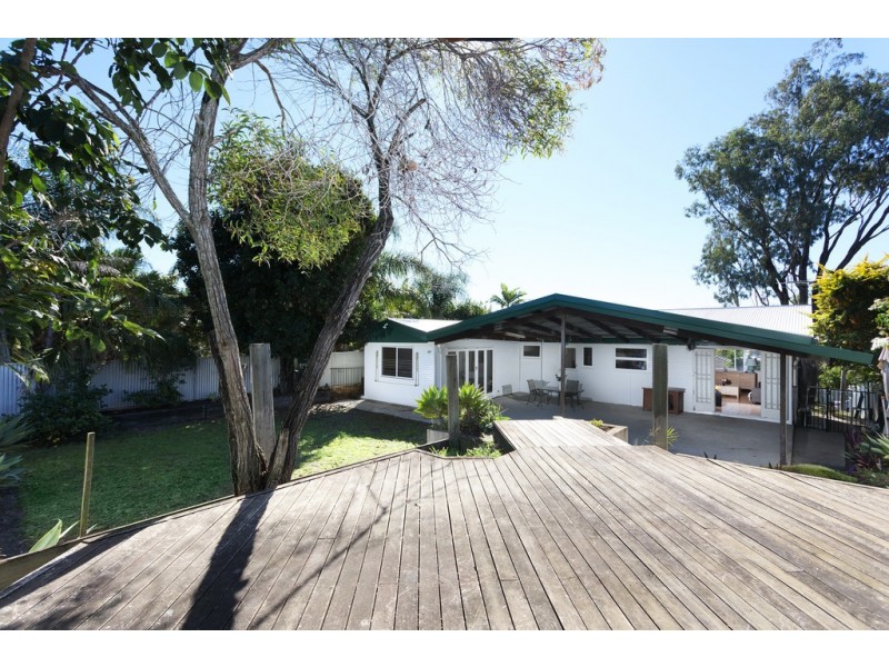 52 Blenheim Street, Chermside West QLD 4032