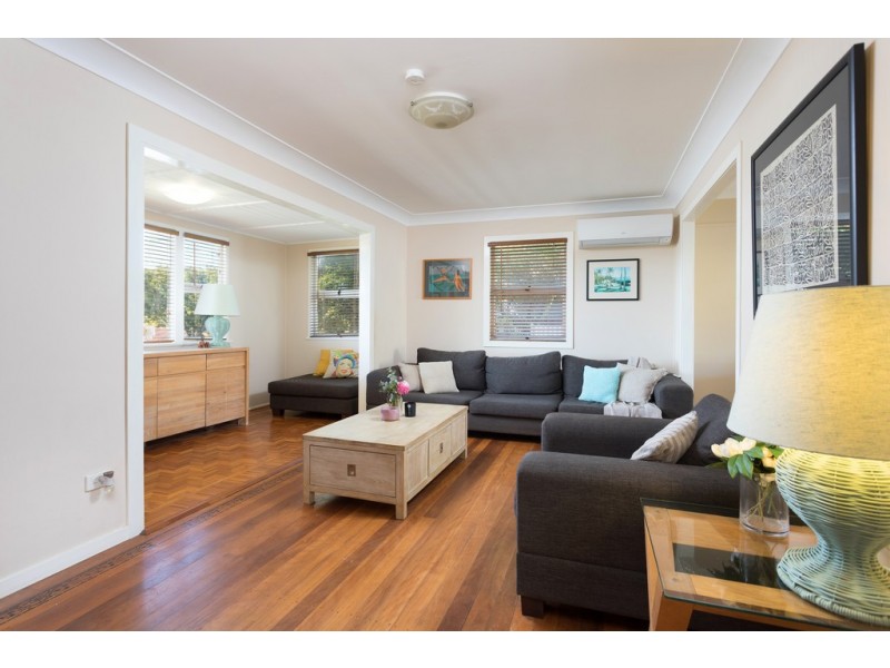 52 Blenheim Street, Chermside West QLD 4032