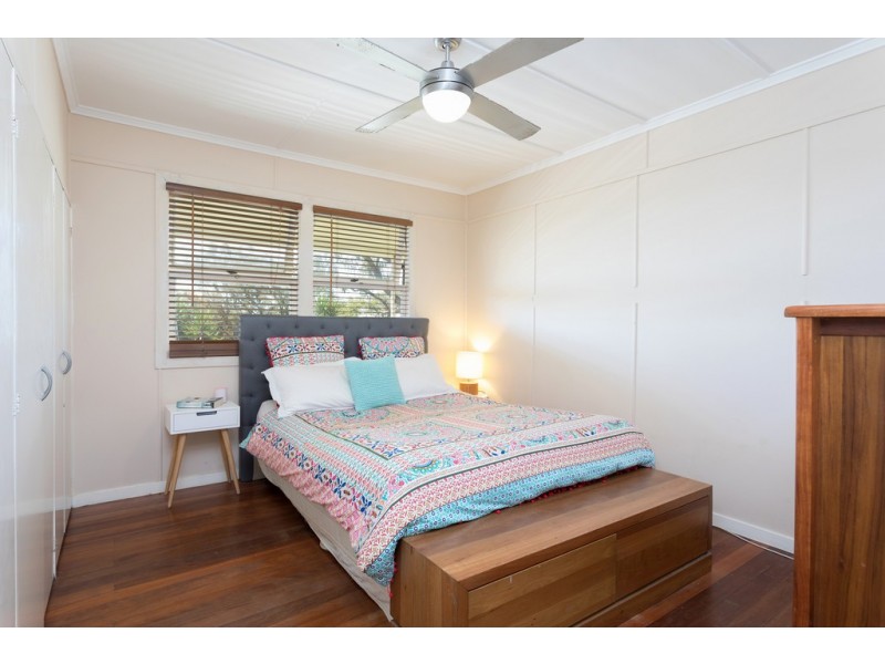 52 Blenheim Street, Chermside West QLD 4032