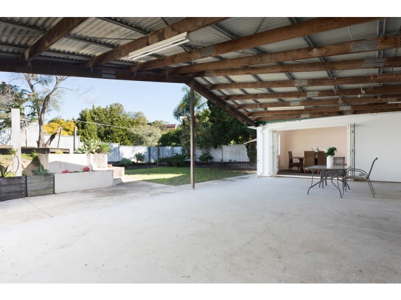 52 Blenheim Street, Chermside West QLD 4032