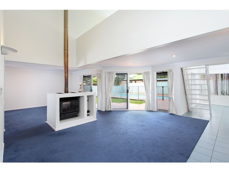 8 Sommerville Place, Chermside West QLD 4032