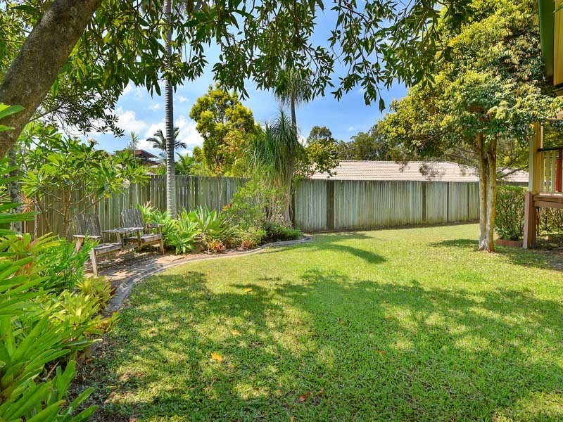 8 Woodvale Court, Everton Hills QLD 4053