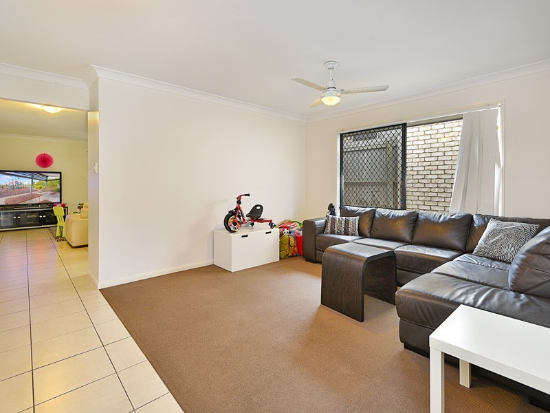 16 Winlock Circuit, Warner QLD 4500