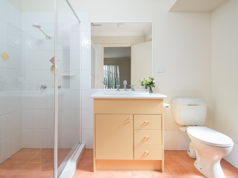 7 Pinewood Street, Wynnum West QLD 4178