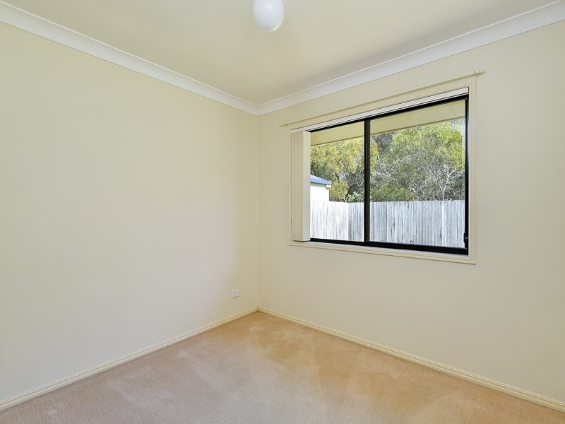 7 Pinewood Street, Wynnum West QLD 4178