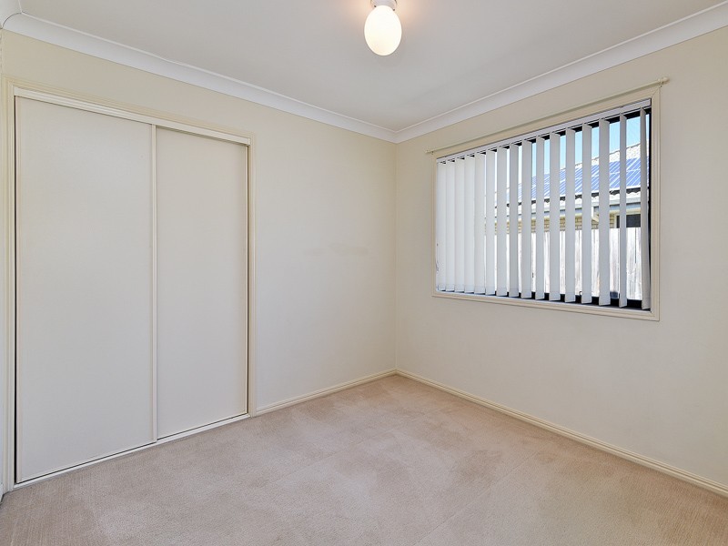 7 Pinewood Street, Wynnum West QLD 4178