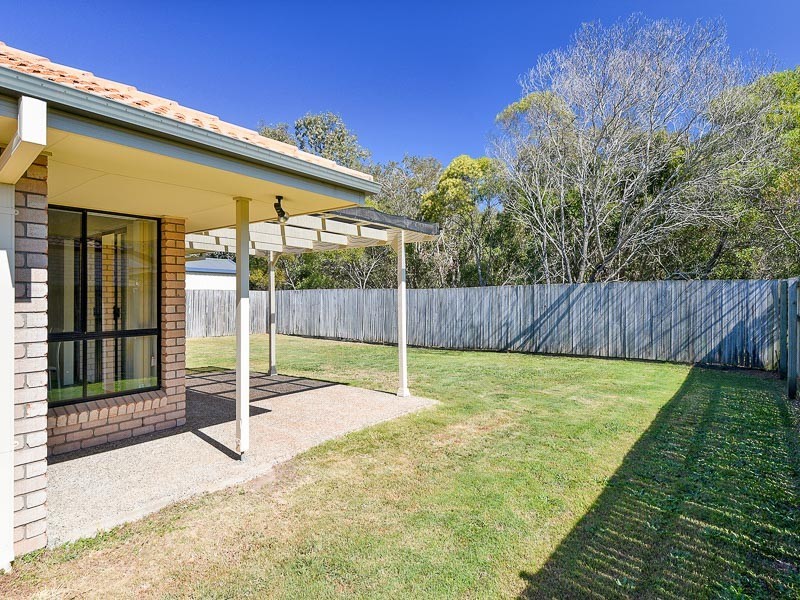 7 Pinewood Street, Wynnum West QLD 4178