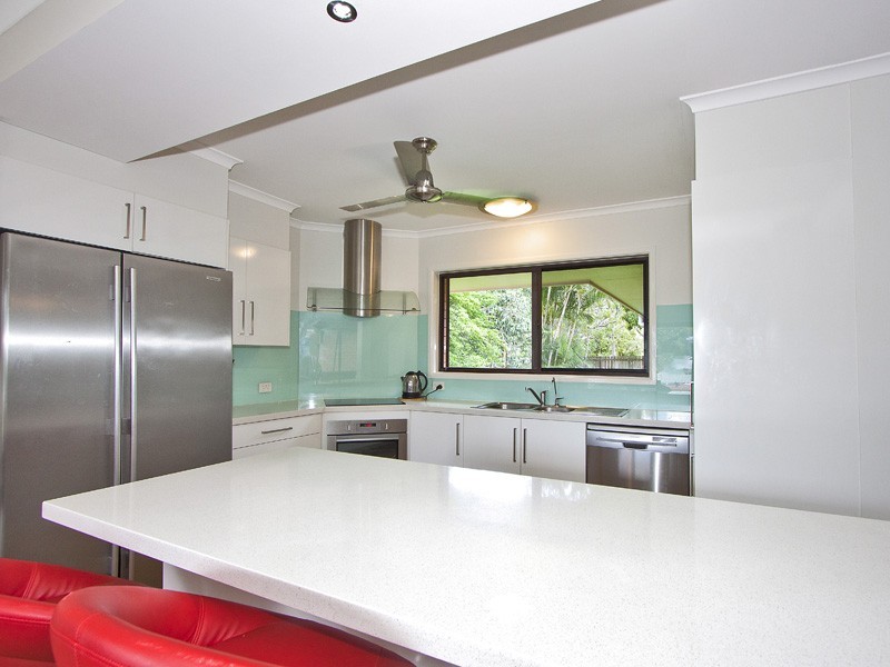 2 Gairdner Place, Aspley QLD 4034