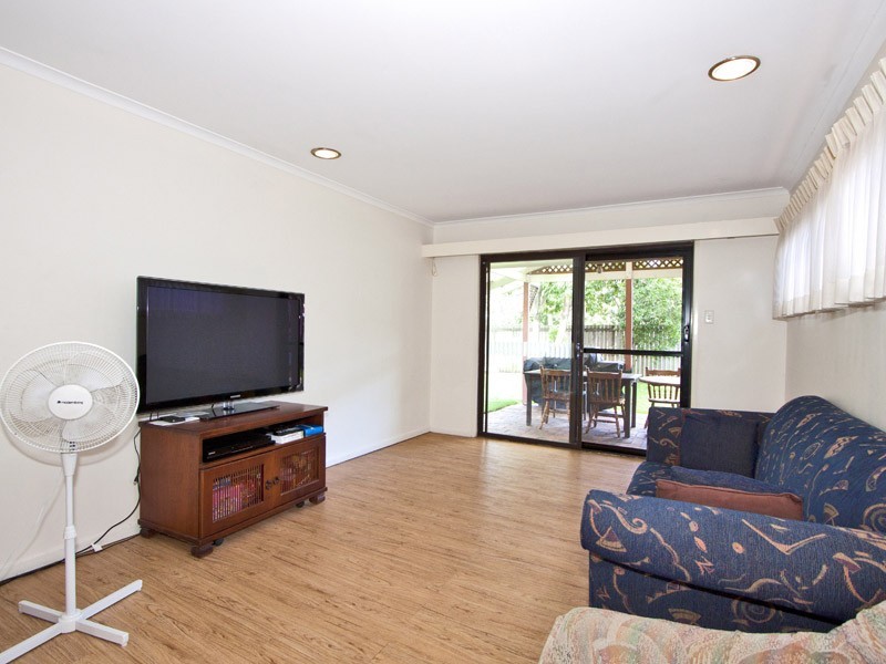 2 Gairdner Place, Aspley QLD 4034