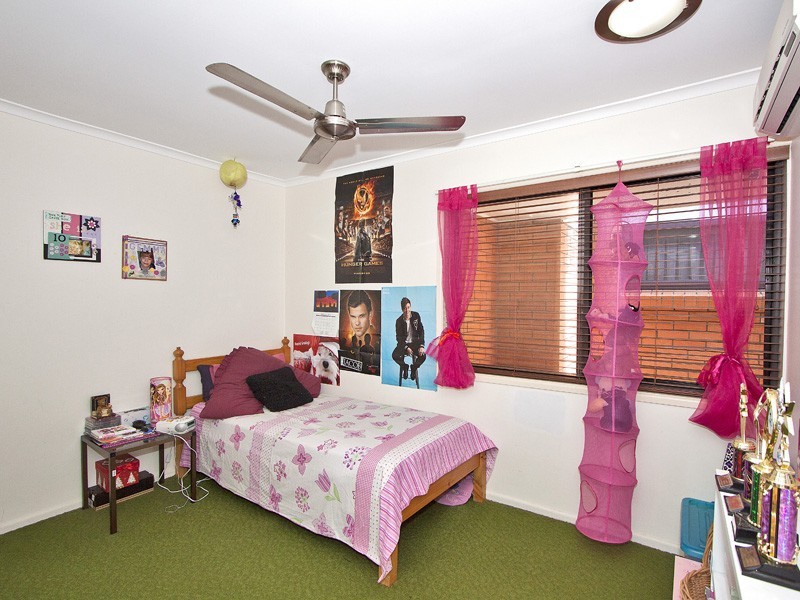 2 Gairdner Place, Aspley QLD 4034