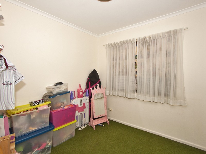 2 Gairdner Place, Aspley QLD 4034