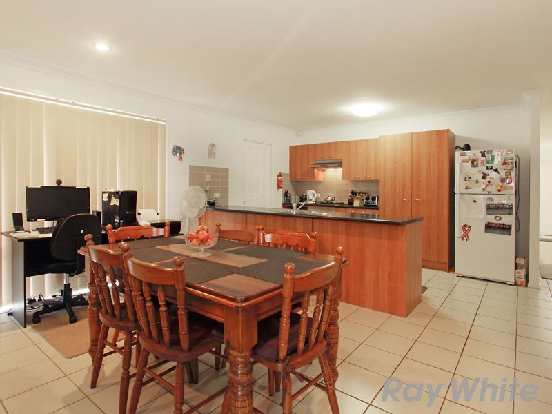 14 Diamond Avenue, Kallangur QLD 4503