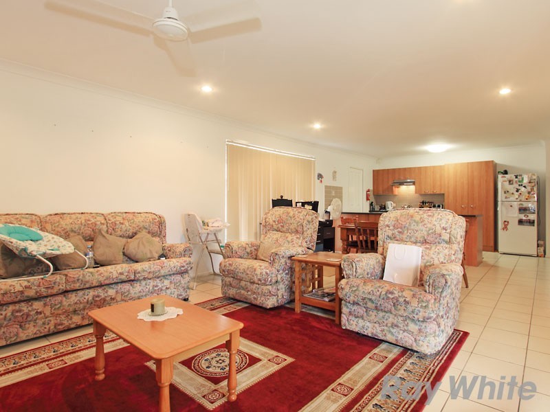 14 Diamond Avenue, Kallangur QLD 4503