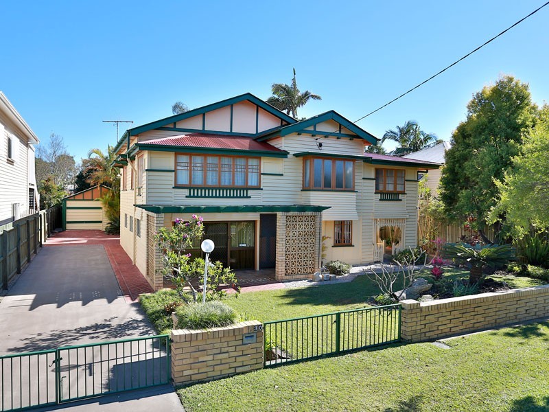 30 Larwill Avenue, Northgate QLD 4013