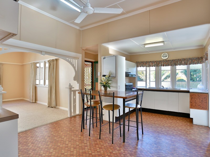 30 Larwill Avenue, Northgate QLD 4013