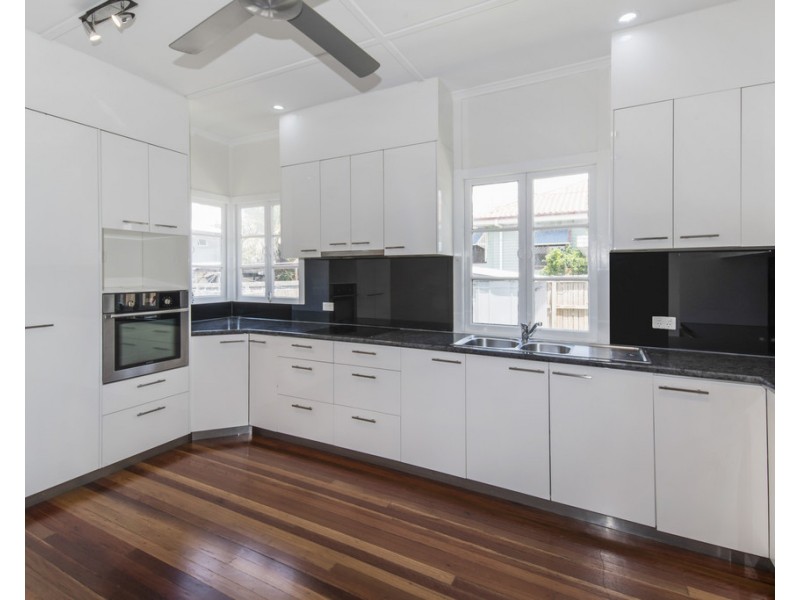 11 Gledson Street, Zillmere QLD 4034