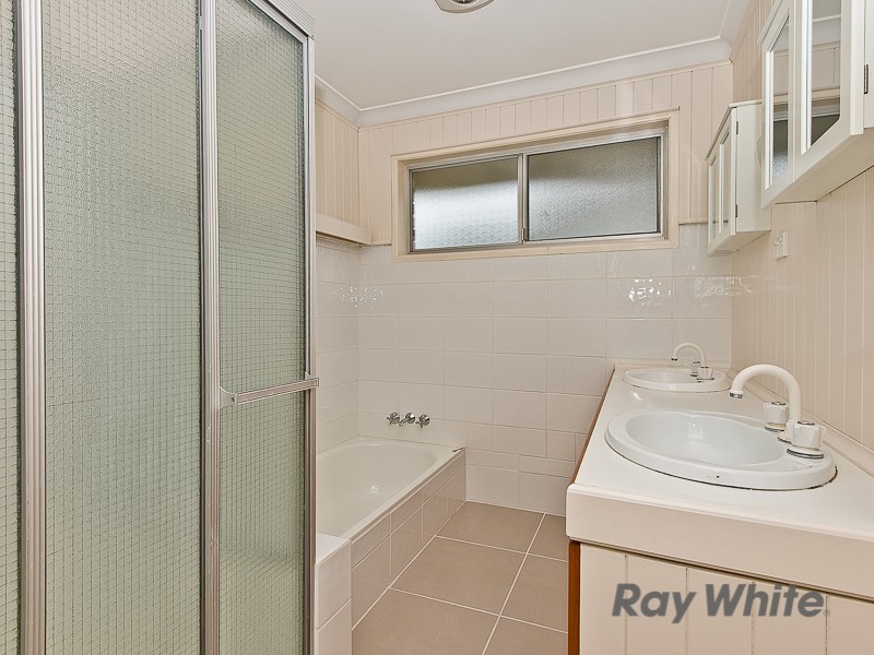 25 Jade Street, Albany Creek QLD 4035