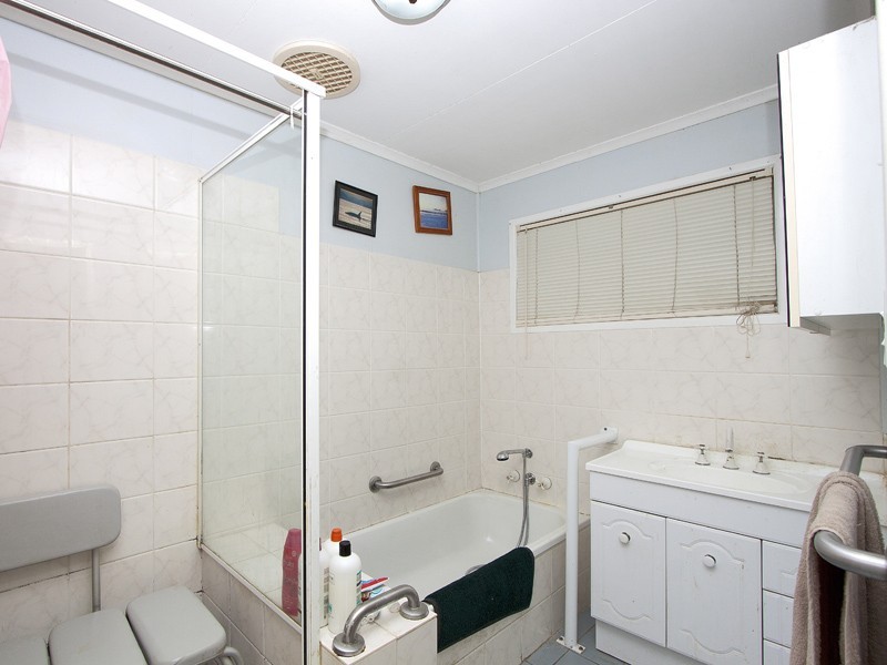 24 Greenore Street, Bracken Ridge QLD 4017