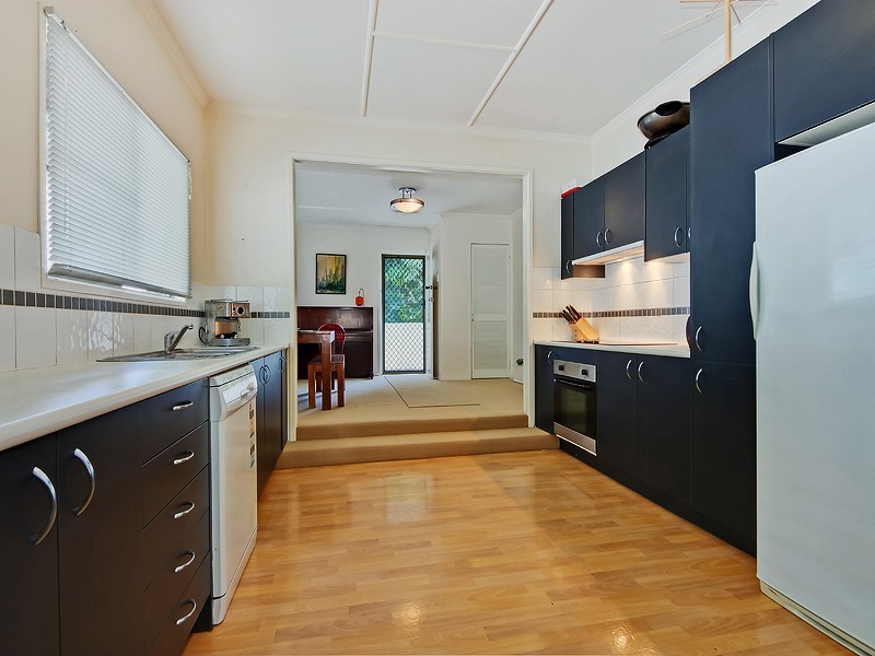 30 Parker Avenue, Northgate QLD 4013