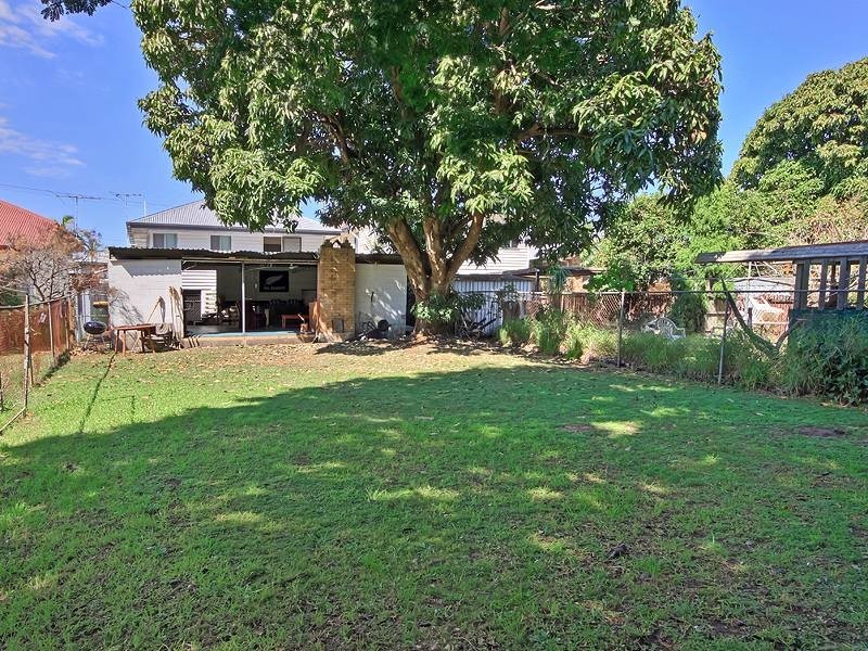 30 Parker Avenue, Northgate QLD 4013