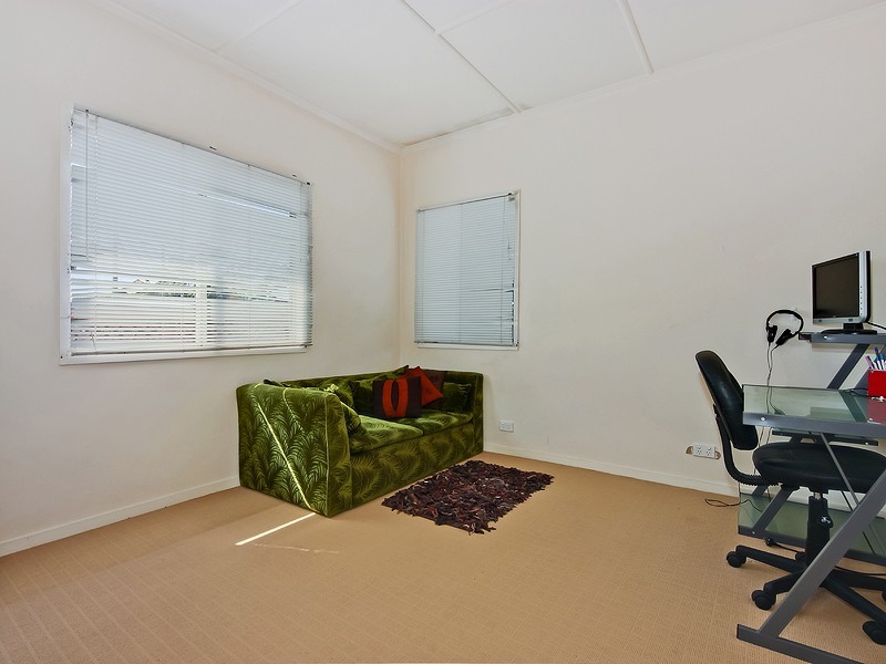 30 Parker Avenue, Northgate QLD 4013