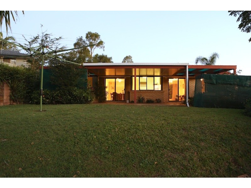 5 Flamingo Drive, Albany Creek QLD 4035