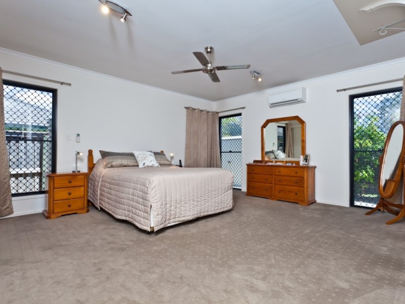 42 Singleton Place, Carseldine QLD 4034