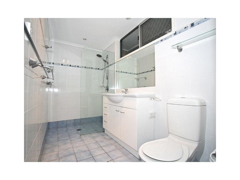 92 Graham Road, Carseldine QLD 4034