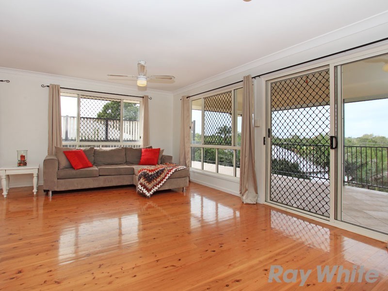 41 Washbrook Crescent, Petrie QLD 4502