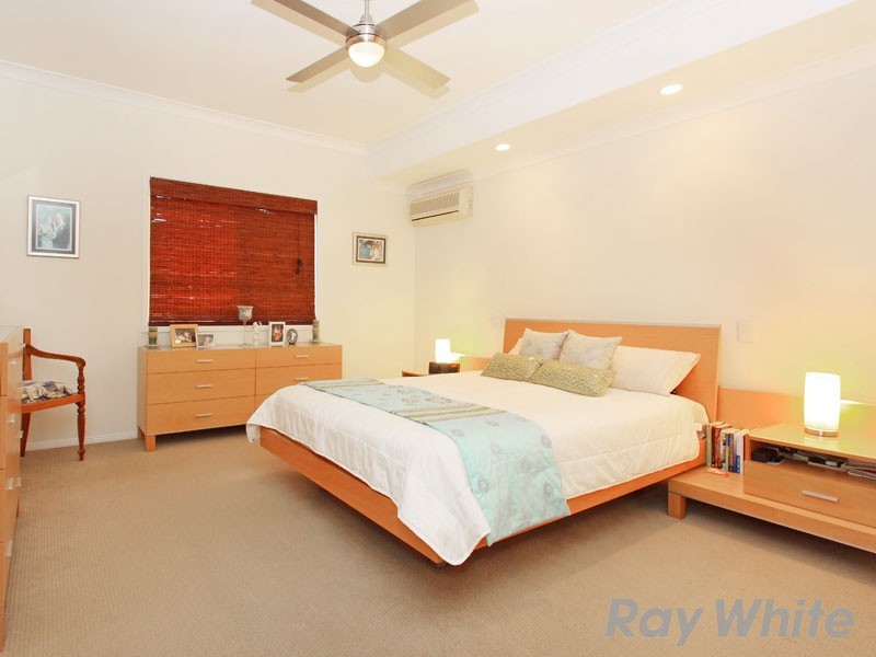 36 Constellation Crescent, Bridgeman Downs QLD 4035