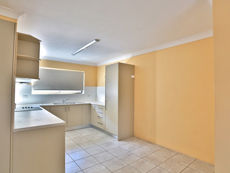 2/368 Zillmere Road, Zillmere QLD 4034