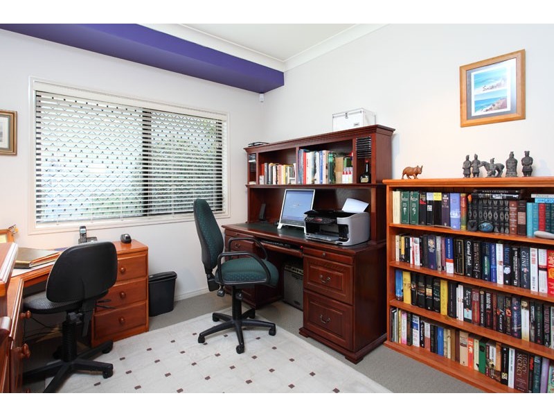 3 Coonawarra Drive, Carseldine QLD 4034