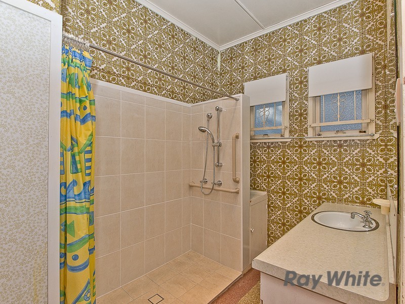 15 Nind Street, Wavell Heights QLD 4012