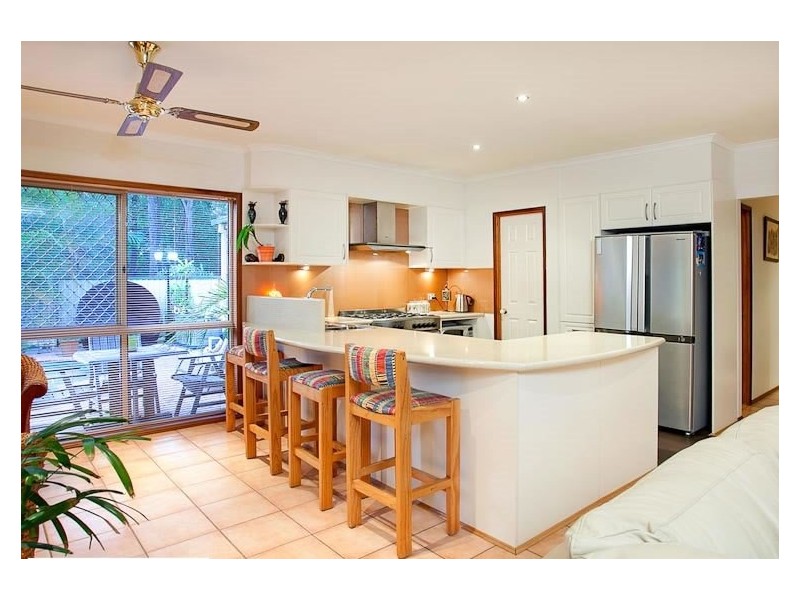 10 Spotted Gum Lane, Cashmere QLD 4500