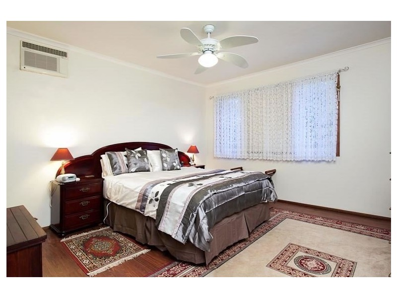 10 Spotted Gum Lane, Cashmere QLD 4500