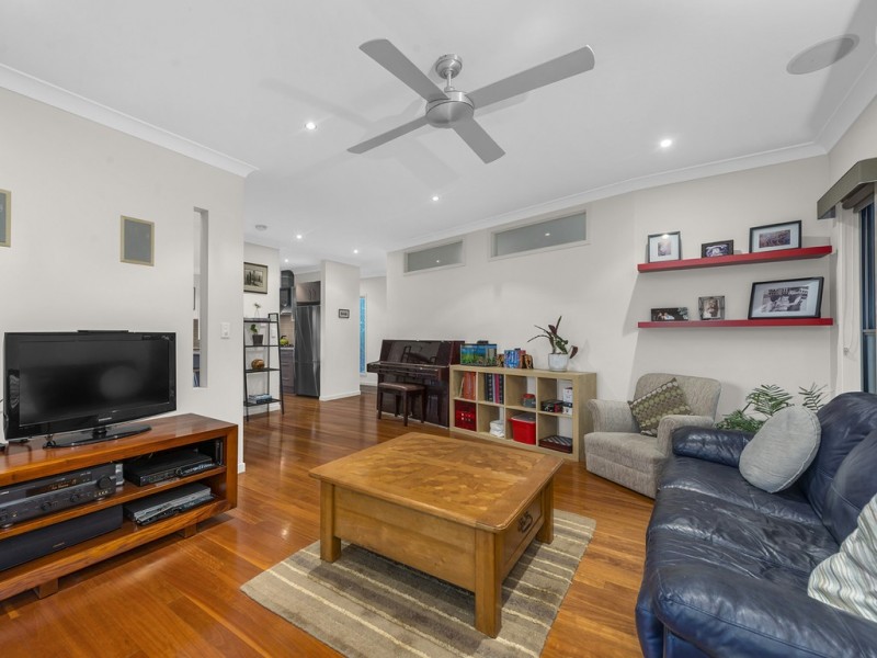 11 Maple Street, Wavell Heights QLD 4012