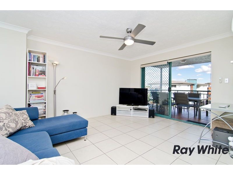 4/23 Rainey Street, Chermside QLD 4032