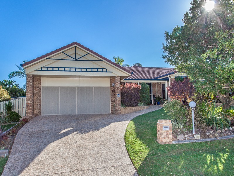 3 Rainbow Court, Griffin QLD 4503