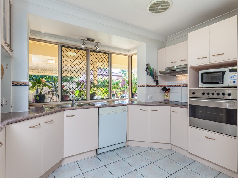 3 Rainbow Court, Griffin QLD 4503