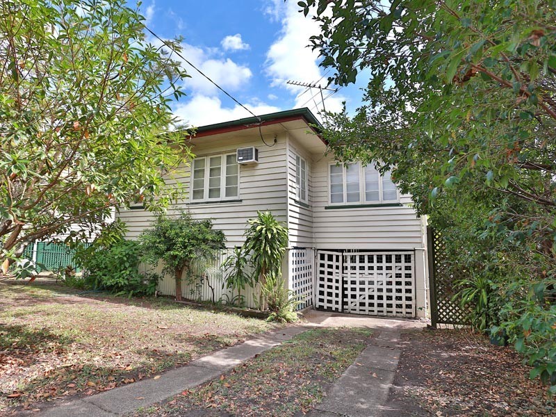 139 Rode Road, Wavell Heights QLD 4012