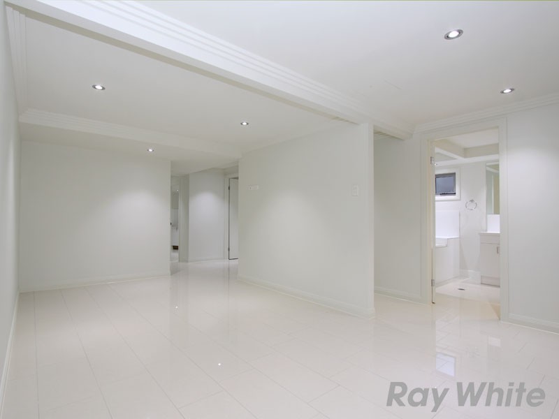 8 Waruda Street, Bracken Ridge QLD 4017