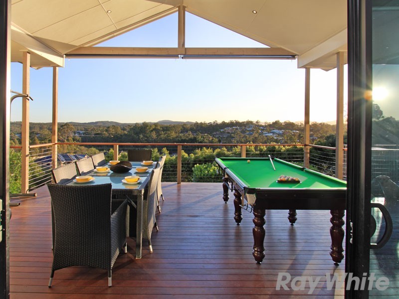 16 Alberic Court, Eatons Hill QLD 4037