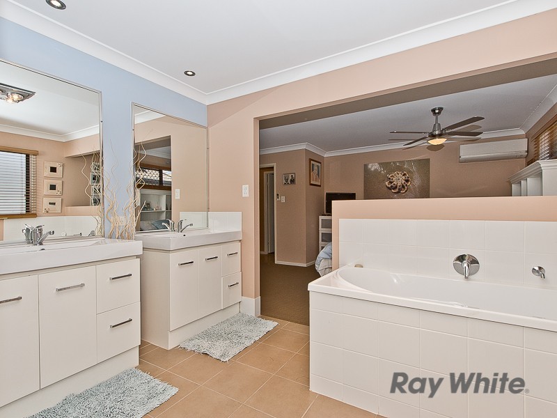 18 Ponting Place, Bracken Ridge QLD 4017