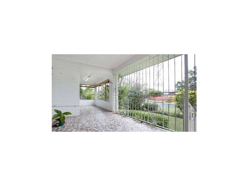 11 Strathdale Street, Aspley QLD 4034